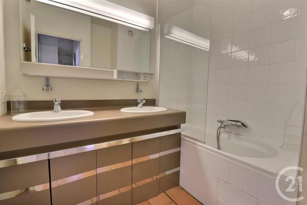 Appartement F4 à vendre  4 pièces - 77,65 m2 LA BAULE - 44