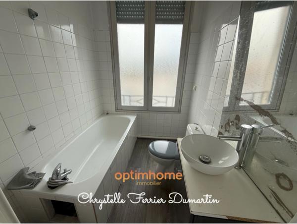 Bordeaux – Immeuble 124 m² avec cour et 2 garages