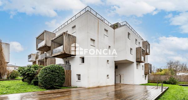 À vendre Appartement 2 pièces 47.9 m² - Pessac 33600