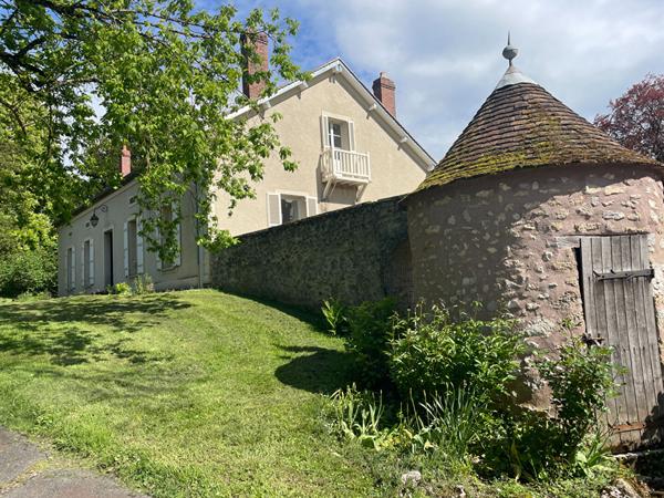 Propriete campagne Paris a1H20 sur  parc de deux hectares avec arbres majestueux