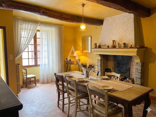 MAISON DE VILLAGE 100m2 À TRÈS FORT POTENTIEL ESTOUBLON
