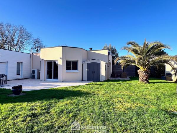 Maison 165 m² à Saint-Martin-du-Fouilloux 49170