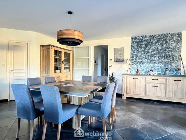 Maison 165 m² à Saint-Martin-du-Fouilloux 49170