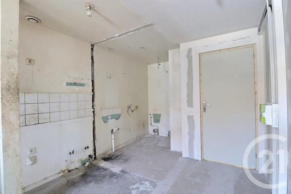 Appartement F2 à vendre  2 pièces - 31 m 2   BORDEAUX  - 33