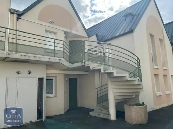 Appartement à louer 3 pièces 59.63m² Bellevigne-les-Châteaux (49400)