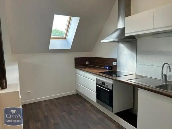 Appartement à louer 3 pièces 59.63m² Bellevigne-les-Châteaux (49400)