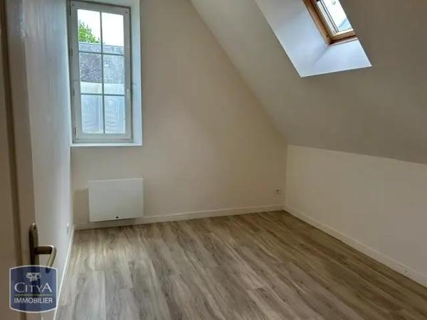 Appartement à louer 3 pièces 59.63m² Bellevigne-les-Châteaux (49400)