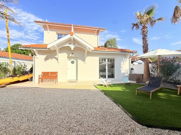 Maison contemporaine neuve – En deuxième ligne sur le Bassin d'Arcachon – Arès