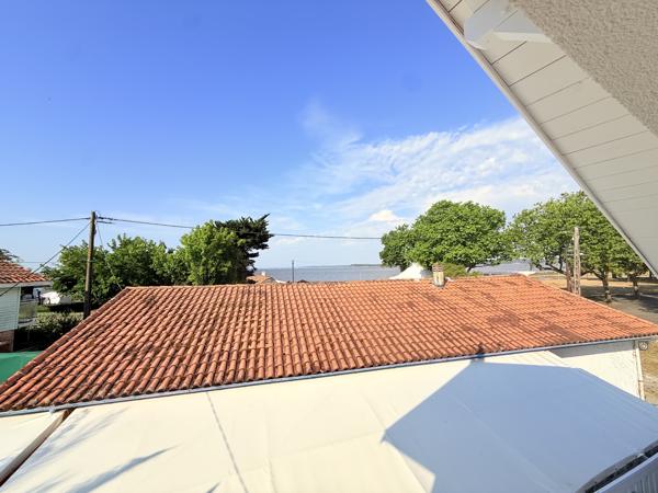 Maison contemporaine neuve – En deuxième ligne sur le Bassin d'Arcachon – Arès
