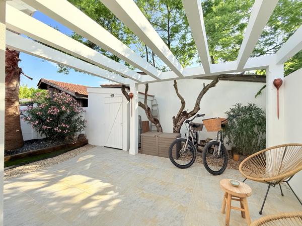 Maison contemporaine neuve – En deuxième ligne sur le Bassin d'Arcachon – Arès