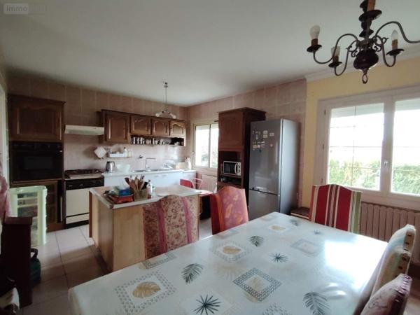 Maison à vendre à Chasseneuil-du-Poitou dans la Vienne (86360), ref : 018/1020