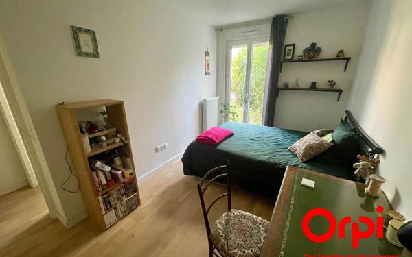 Appartement à vendre    4 pièces • 80,25 m2 Montigny-le-Bretonneux