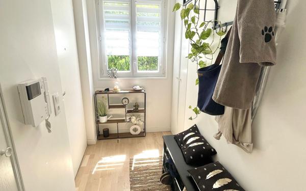 Appartement à vendre    4 pièces • 80,25 m2 Montigny-le-Bretonneux