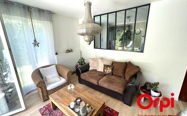 Appartement à vendre    4 pièces • 80,25 m2 Montigny-le-Bretonneux