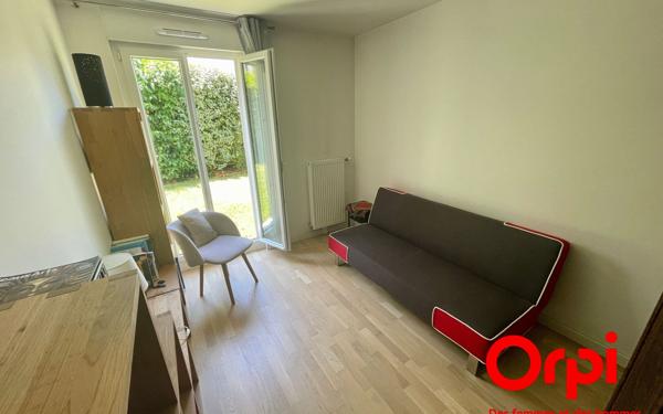Appartement à vendre    4 pièces • 80,25 m2 Montigny-le-Bretonneux