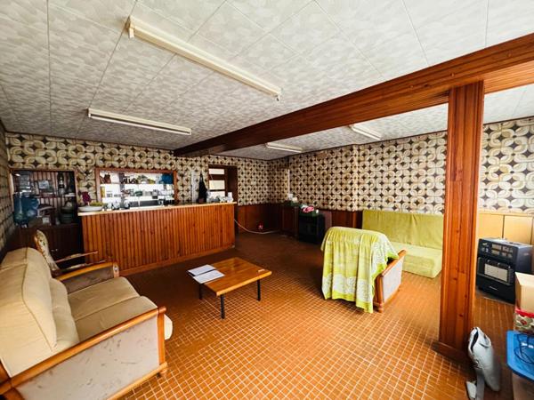 Maison de ville à rénover à Saint Saulge