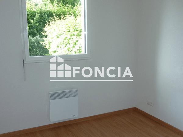 Location Appartement 2 pièces 43.89 m² - 30, avenue de kéradennec Quimper 29000