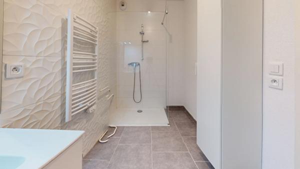 Appartement Sète 2/3 pièces jardin 115 m2