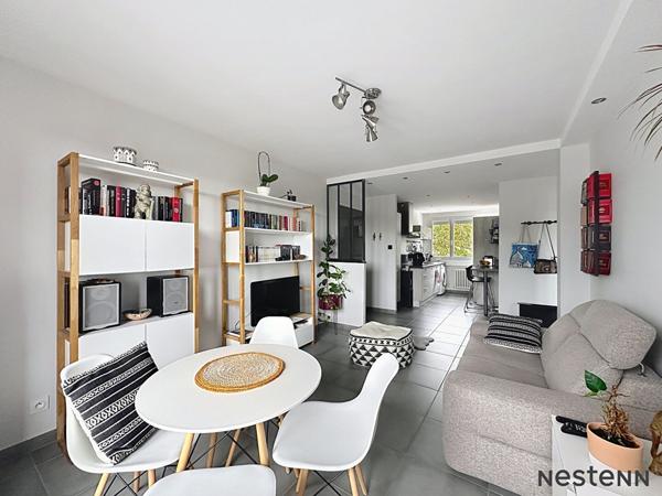 COUP DE COEUR ASSURÉ ! APPARTEMENT LUMINEUX, BALCON ET GARAGE, SECTEUR CALME ET RECHERCHÉ