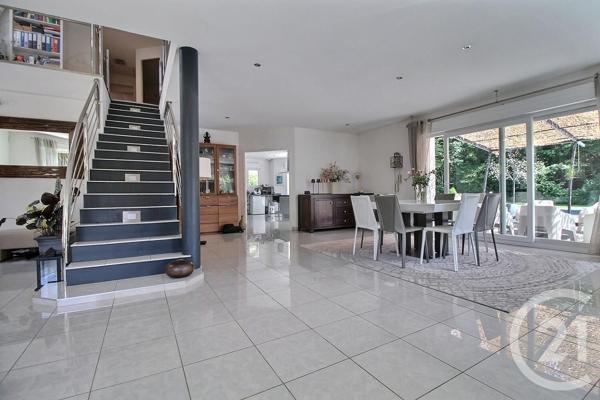 Maison à vendre  8 pièces - 260 m2 VEIGY FONCENEX - 74