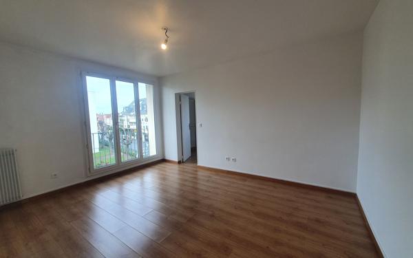 Appartement à louer    3 pièces • 52,92 m2 Eaubonne