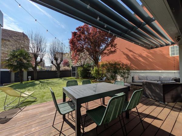 Quartier résidentiel prisé - Maison d’architecte - Jardin - Terrasse - Garage
