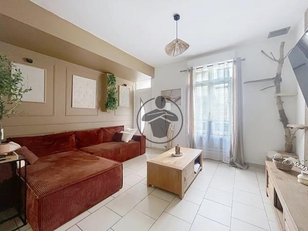 Vente                                                      Maison
                        
                     4 pièces                      88 m2                     à Saint-Quentin