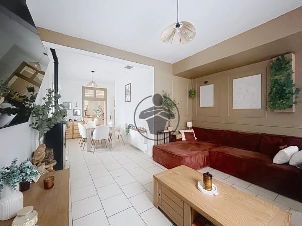 Vente                                                      Maison
                        
                     4 pièces                      88 m2                     à Saint-Quentin