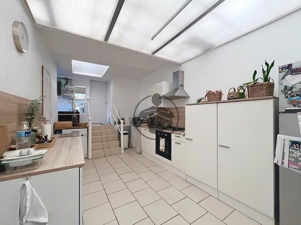 Vente                                                      Maison
                        
                     4 pièces                      88 m2                     à Saint-Quentin