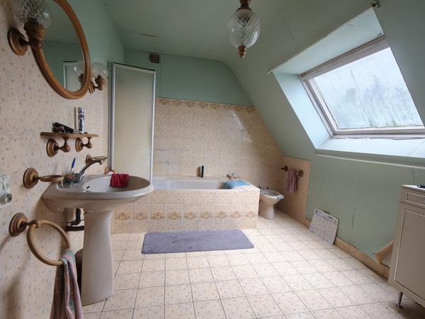 Maison à rénover à deux pas de la mer