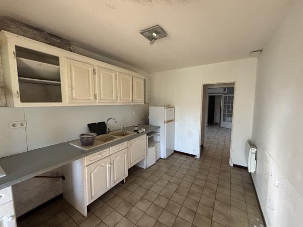 Maison
         4 pièces
        - 97 m² Exclusivité 90 000 € *