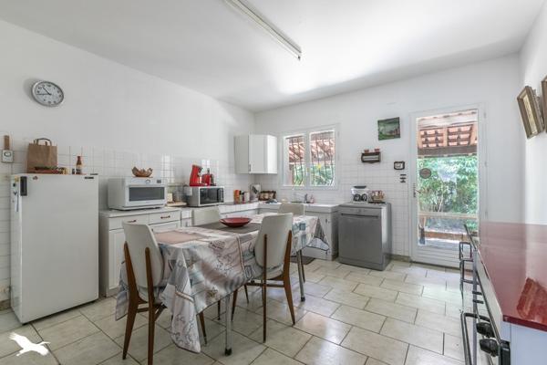 Maison à vendre 625 000 € Andernos-les-Bains 7 p 190 m² DPE E