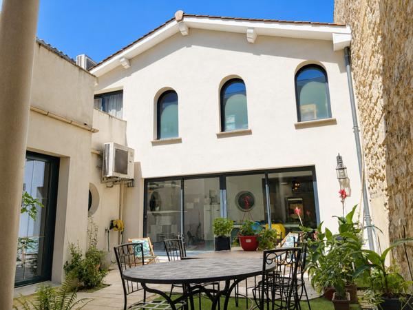 Immeuble 310 m² 2 etage(s)