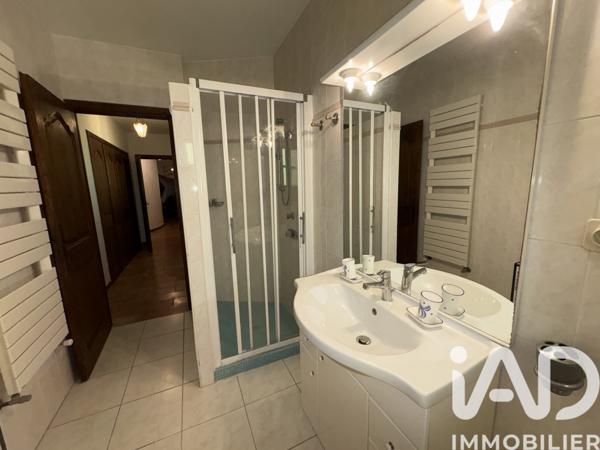 Maison à vendre 5 pièces 189 m² Mougins