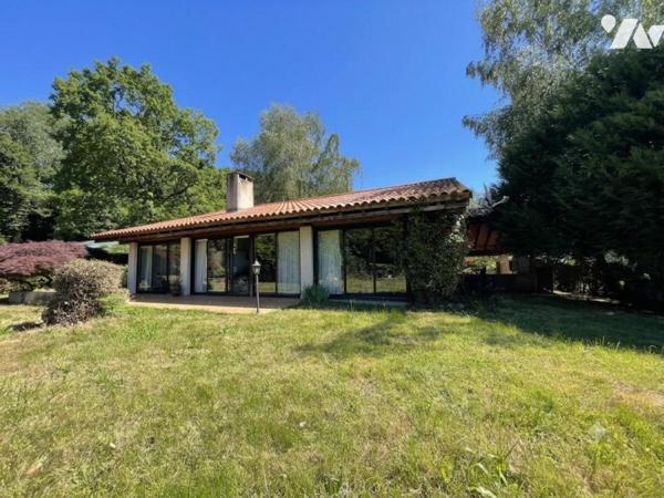 Maison avec vue panoramique sur les Pyrénées – Esprit loft et beaux volumes 155m²