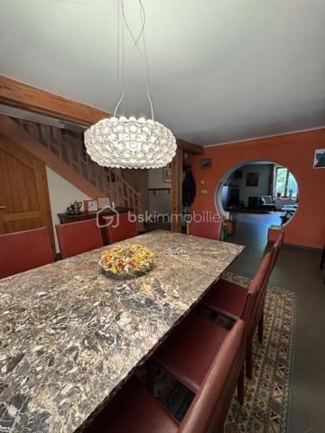 Maison de village de 260 m²