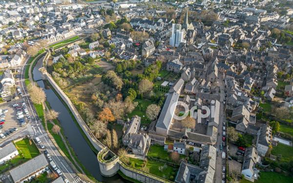 Maison à vendre    12 pièces •  Guérande
