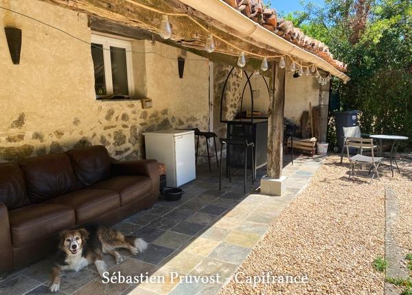 Dordogne (24) Maison en pierre rénovée à vendre 7 pièces SAINT ESTEPHE (24), gîte, garage, proximité du grand lac.