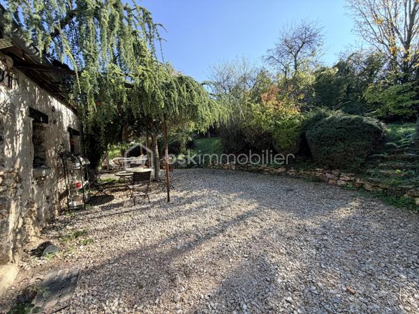 Maison ancienne de 192 m²