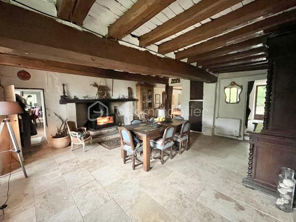 Maison ancienne de 192 m²