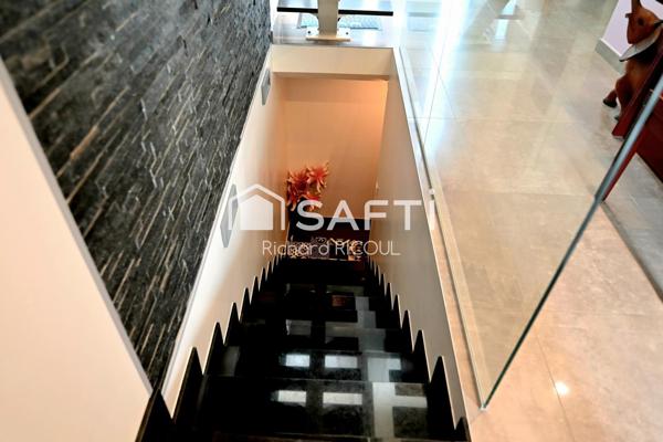 Maison grand standing. Plage 5 à pied. 3 ch, 2 garages