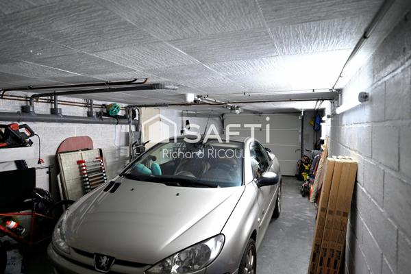 Maison grand standing. Plage 5 à pied. 3 ch, 2 garages