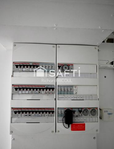 Maison grand standing. Plage 5 à pied. 3 ch, 2 garages