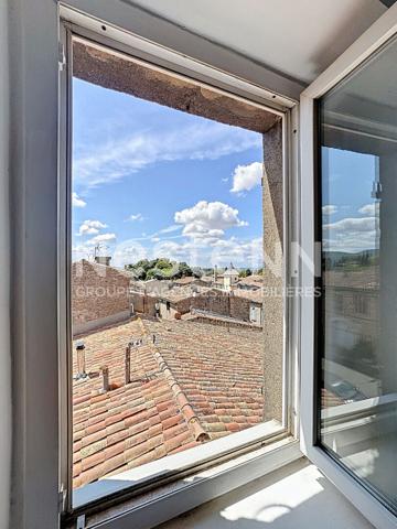 Maison de village type loft d'artiste ? 280 m² ? 6 pièces