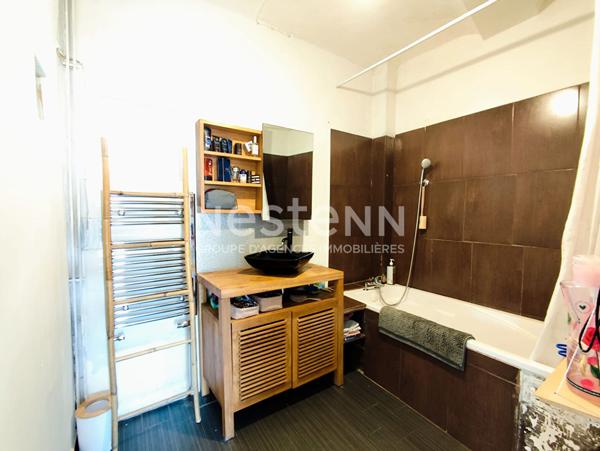 Maison de village en pierre avec vue imprenable à Sumène