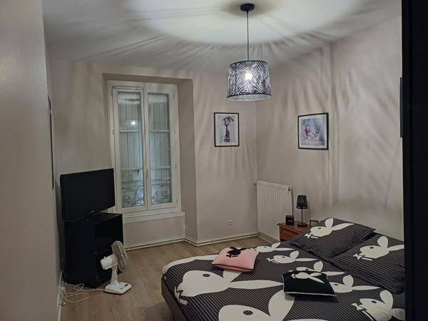 Appartement Centre ville Chalais