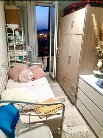 Appartement  T4 - 4ème étage avec ascenseur