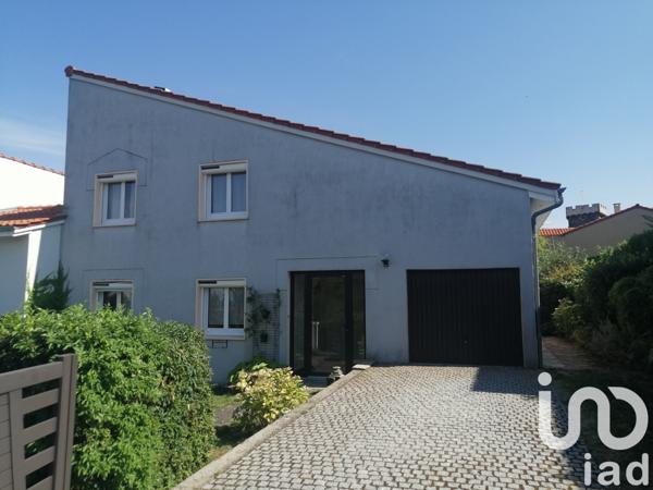 Maison à vendre 6 pièces 97 m² Romagnat