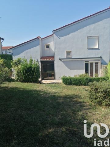 Maison à vendre 6 pièces 97 m² Romagnat