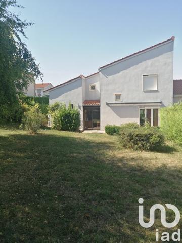 Maison à vendre 6 pièces 97 m² Romagnat